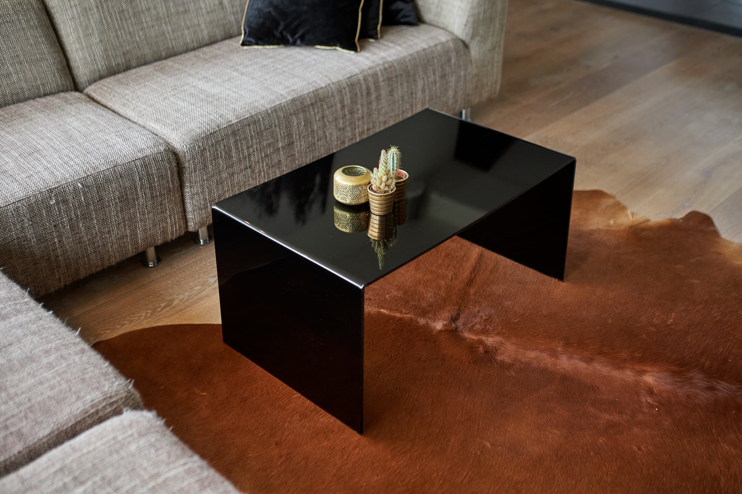 Doblar uno mismo una mesa de metacrilato