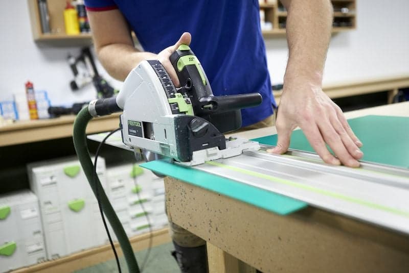Serrar PVC espumado