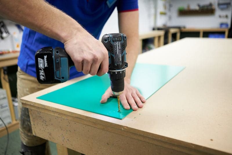 Perforar PVC espumado