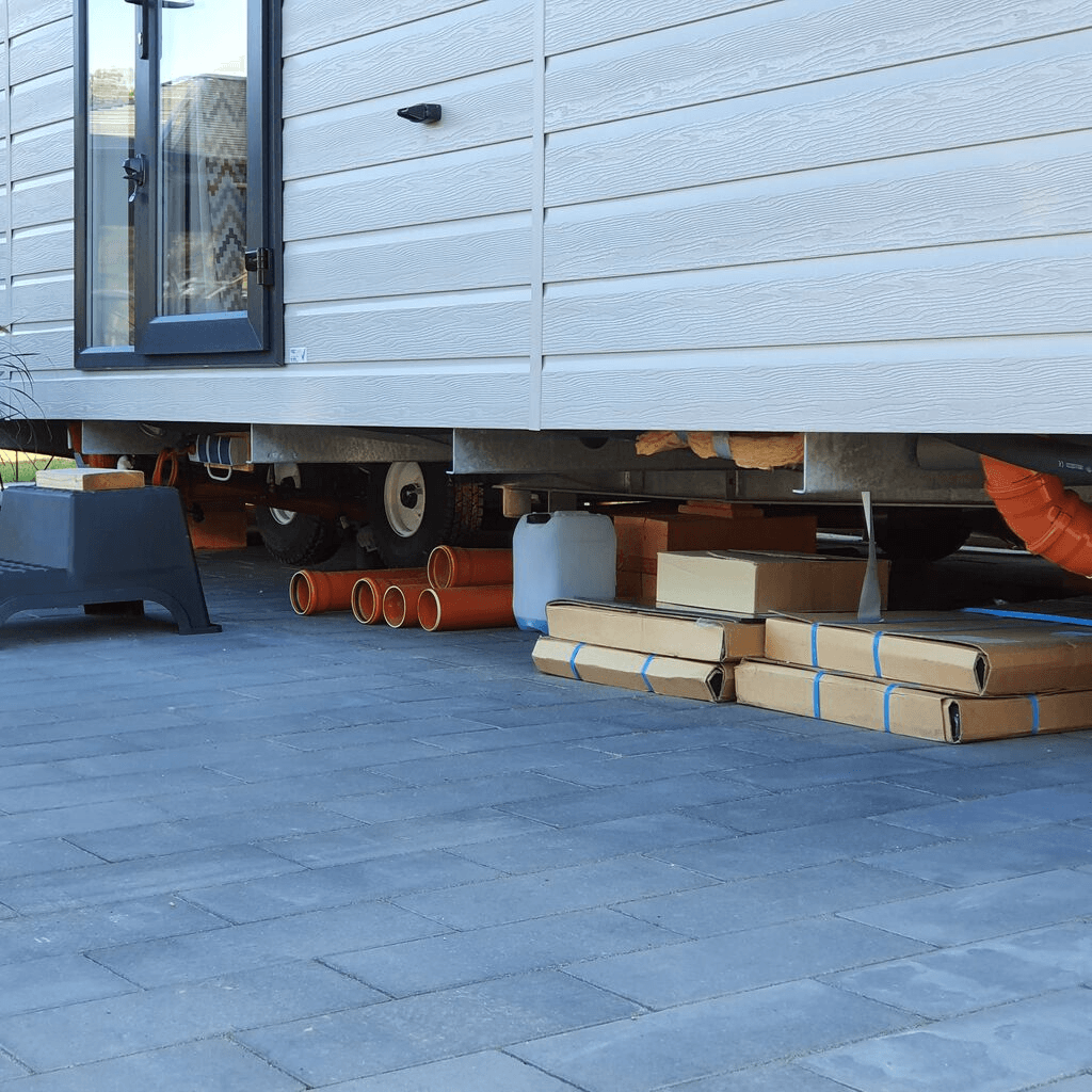 Revestimiento de una autocaravana con planchas de HDPE