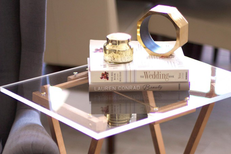 Tablero de metacrilato para mesa | A medida y entrega rápida